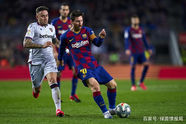 乔帅：杜润旺进攻手感很好 但要避免走步违例